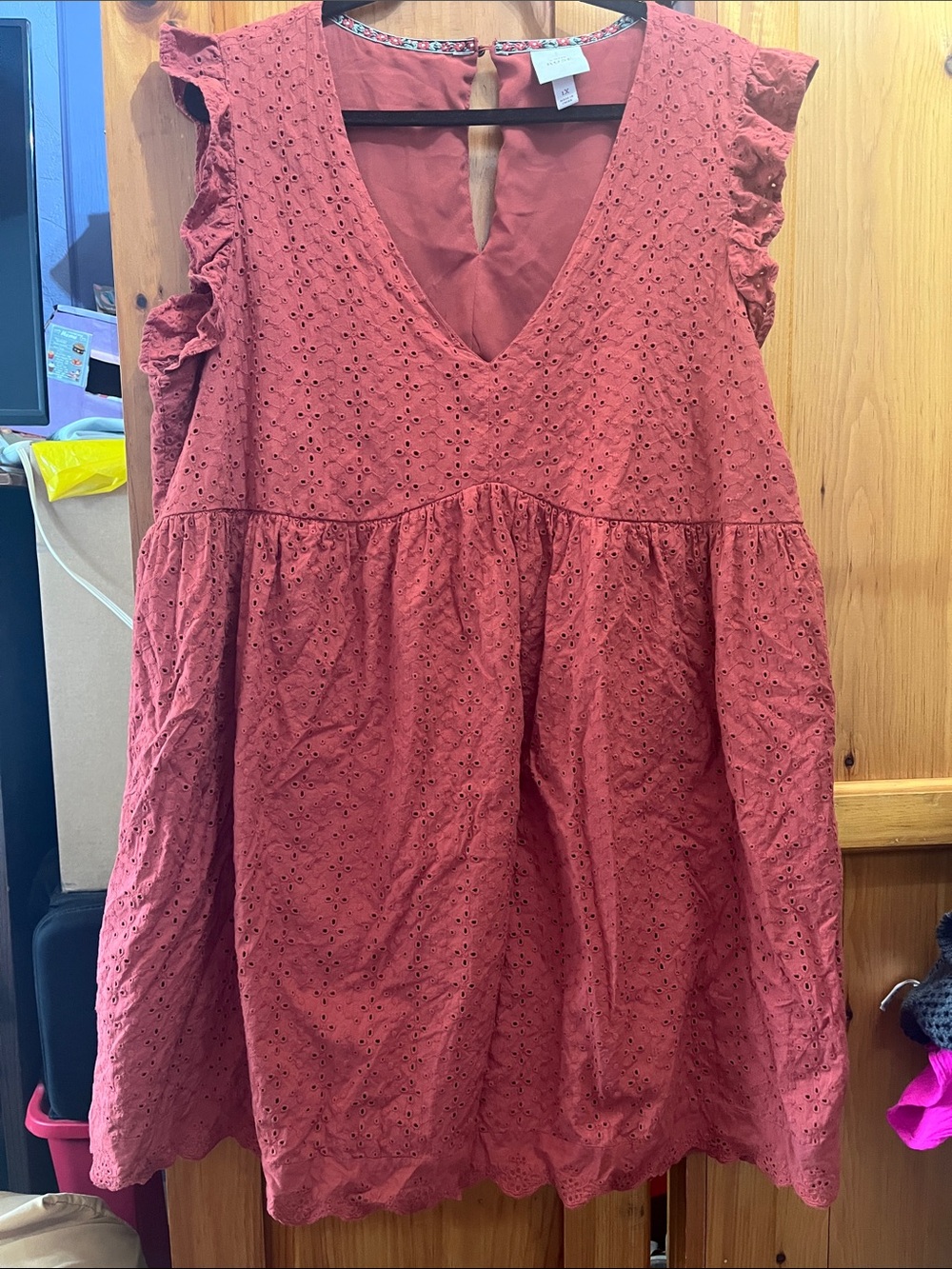 Knox Rose Rust Eyelet V-Neck Babydoll Dress